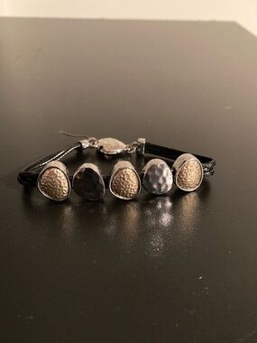 Two-Tone Hammered Metal Bead Leather Bracelet - Black